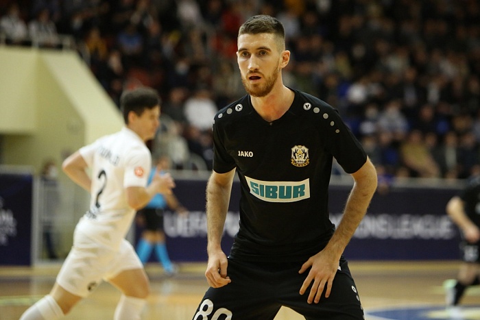 Денис Неведров