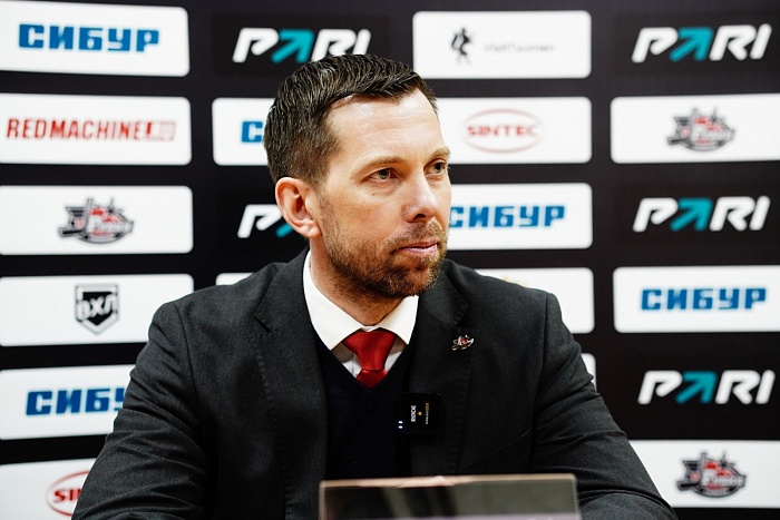 Главный тренер хоккейного клуба «Рубин» Денис Ячменёв: «В первую очередь стараемся для болельщиков»