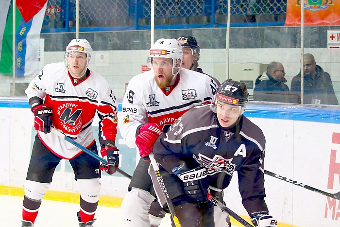 Югорчане огорчили «Металлург»…