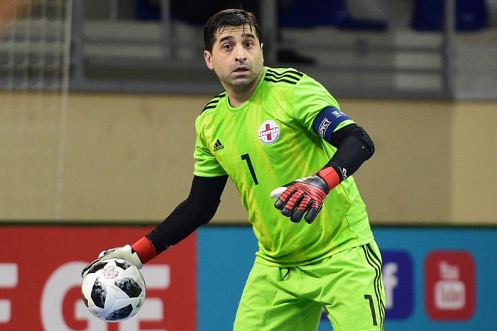 «Газпром-Югра» – без Вилиана и Купатадзе