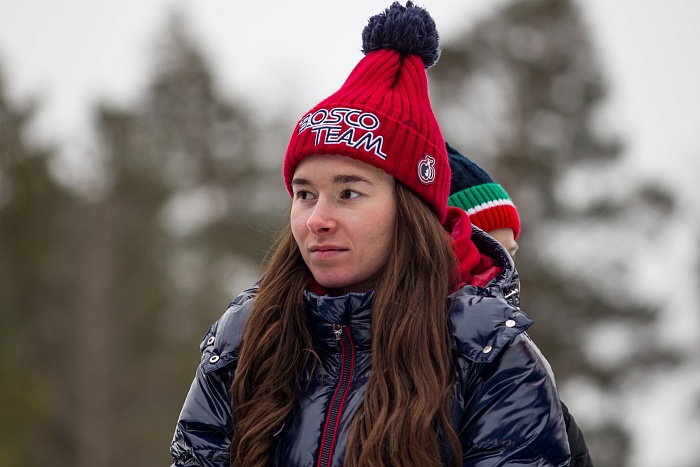 Бронзовый призёр Спартакиады в эстафете по лыжным гонкам Дарья Непряева: «Так сложилось, что всё время Лида Горбунова бежит на втором этапе, а я – на первом. Это даже не обсуждается»