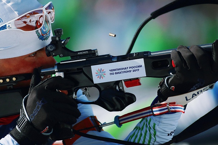 Фото Владимира ОГНЁВА.