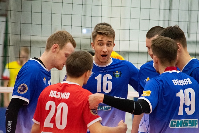 Волейбольный клуб «Тюмень» и «Тархан»: четыре матча — четыре тай-брейка