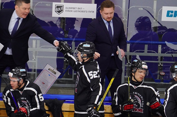 Хоккейный клуб «Тюменский Легион» обыграл волжан в юбилейном  матче