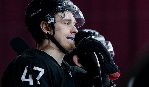 За хоккейный клуб «Рубин» будет играть нападающий Владимир Бобылёв