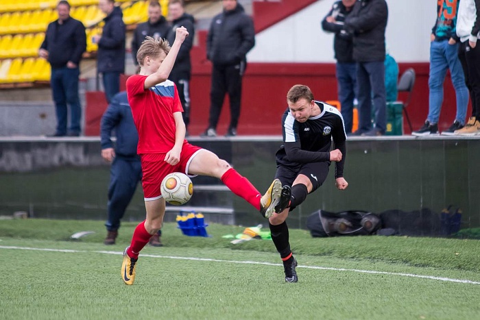 На выезде подбили «Спутник»