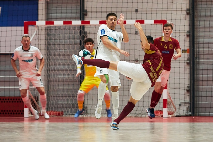 Футзальный клуб «Тюмень» дома сыграет с новосибирским «Сибиряком»