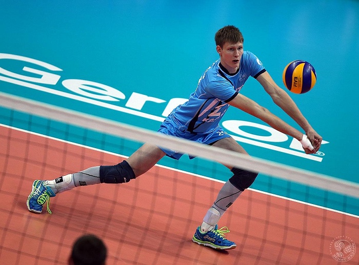 «Факел» вернул Шенкеля