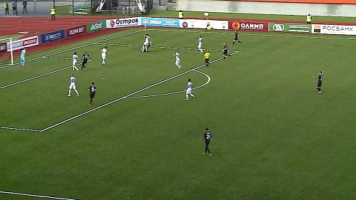 ФК «Тюмень» - «Краснодар-2» (0:1). Артур Рябокобыленко падает в чужой штрафной, судья не видит фола