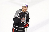 Капитан хоккейного клуба «Рубин» Александр Осипов: «Громовик с Назаровым одинаковой комплекции, их почти не отличить»
