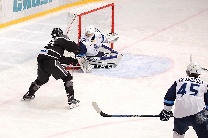 «Тюменский Легион» по буллитам победил в Новосибирске (ЛУЧШИЕ МОМЕНТЫ)