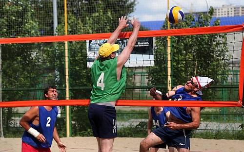 Волейболисты отпразднуют День физкультурника