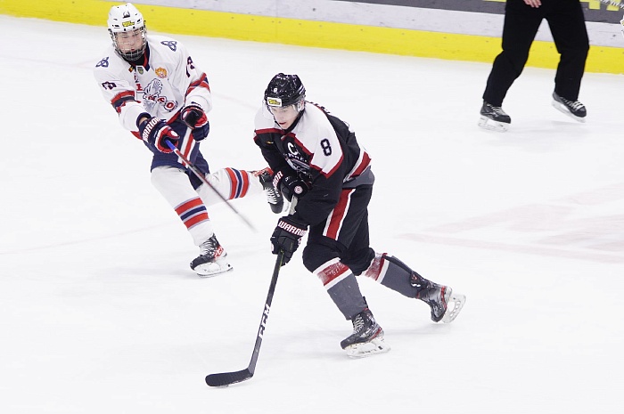 Никита Брютов: «Играя в три звена, всё время находишься в тонусе»