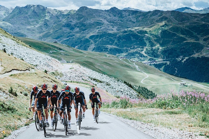 Фаворитам «Большой петли» выдали новую форму