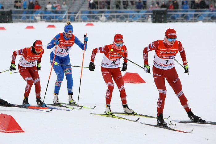 Второй этап Кубка России по лыжным гонкам в Тюмени. Женщины. Спринт