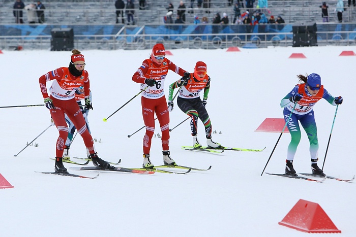 Второй этап Кубка России по лыжным гонкам в Тюмени. Женщины. Спринт