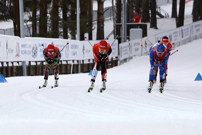 Второй этап Кубка России по лыжным гонкам в Тюмени. Женщины. Спринт