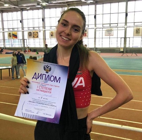 В столице взяли медали в беге и прыжках