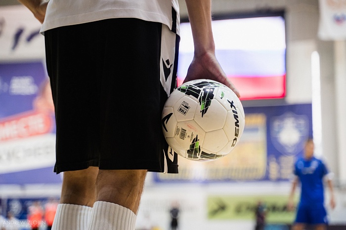 Крупную победу на старте чемпионата области по футзалу одержал «Тобол» из Тобольска