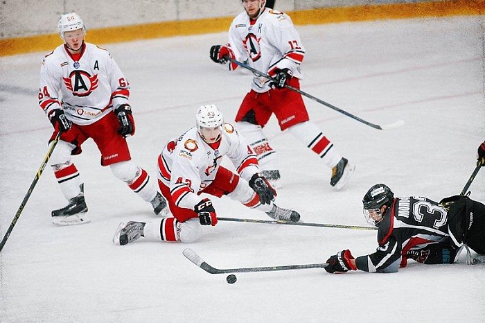 Фото Владимира ОГНЁВА.