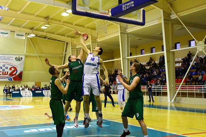 Тоболяки покорили «Эльбрус»