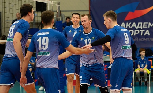 Волейболисты «Тюмени» дома сыграют с барнаульским «Университетом»