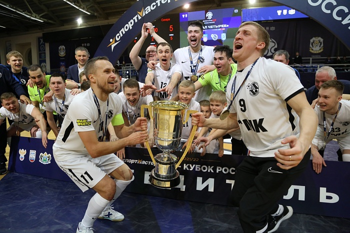 «Синара» может побеждать и без лидеров