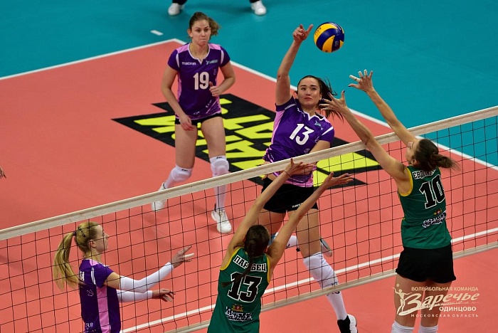 Команда Котовой выбыла из гонки за медали