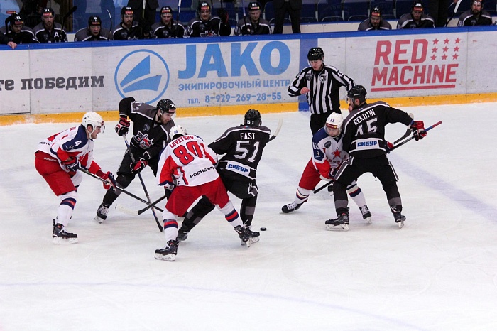 И вновь на тюменском льду появится «Звезда»… (ВИДЕОТРАНСЛЯЦИЯ)