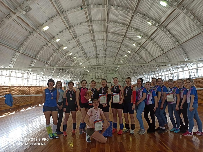 Победу праздновал «Адреналин»