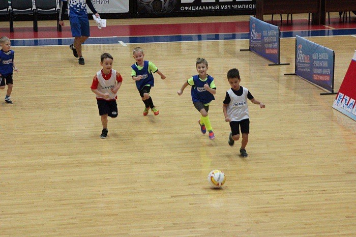 Зажигаются футбольные «звездочки»