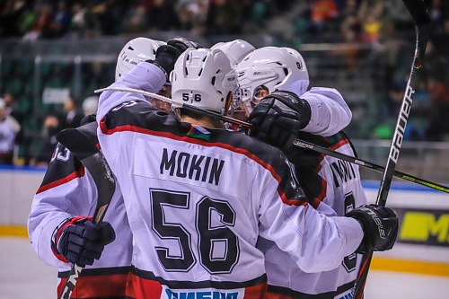 «Рубин» стал третьим в чемпионате ВХЛ!