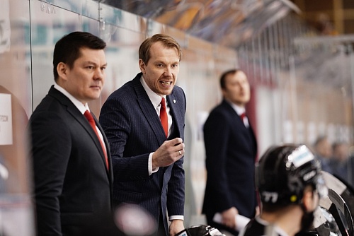 Наставник хоккейного «Рубина» Константин Фаст: «После пропущенной шайбы играли неправильно, но в третьем периоде всё изменили»