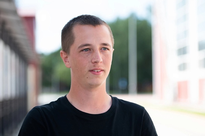 Победитель Кубка России по лапте в составе сборной Омской области Владимир Шарапов: «Участие в турнирах полезнее обычных тренировок»