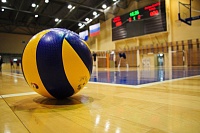 Ветераны волейбола встретились в столице Югры
