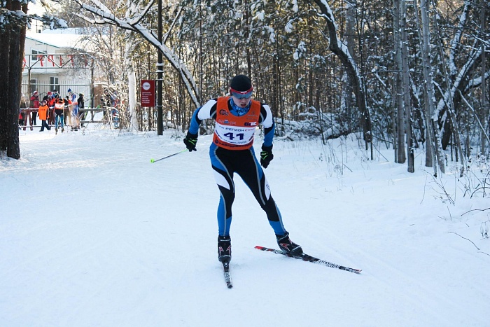 На открытии лыжного сезона победил курсант