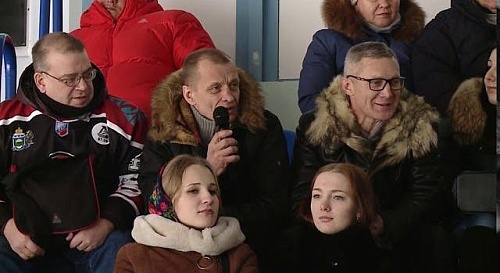 Мы ждём Рубиновый сезон! Болельщики ХК «Рубин» поддерживают команду