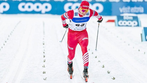 Большунов стал лучшим дистанционщиком Кубка мира