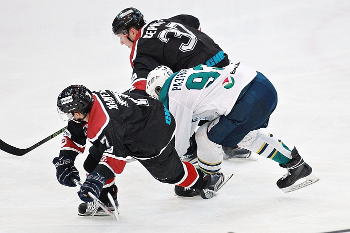 Фото Владимира ОГНЁВА