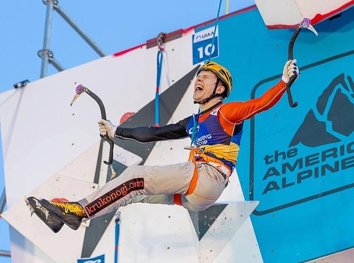 Тюменский ледолаз выиграл чемпионат мира!