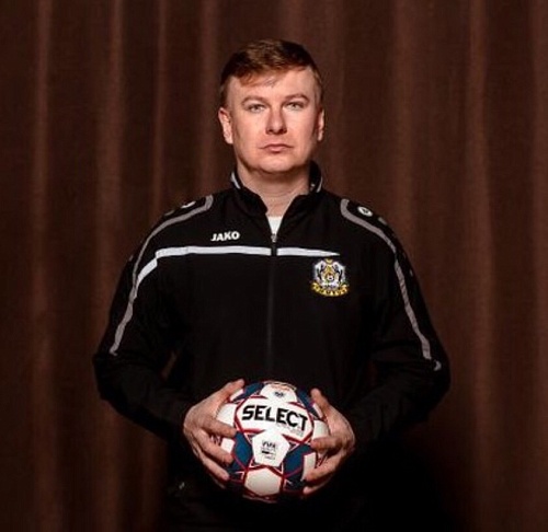 Евгений Беломоин: «Стараемся играть зрелищно…»