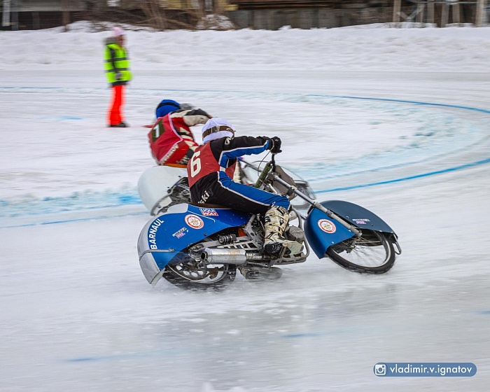 Фото  Владимира Игнатова