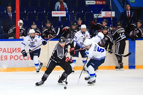 Тюменцы укротили «Снежных Барсов»!
