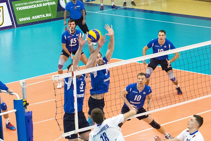 «Тюмень» разгромила питерский клуб (ВИДЕО)