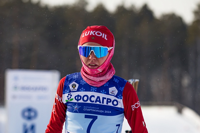 Сенсация в женском скиатлоне на чемпионате России по лыжным гонкам: Степанова отстала на 4 минуты от лидера, а золото взяла Кулешова