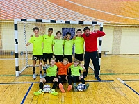 Юные подопечные Дмитрия Зарвы блистают в Кубке Казани по мини-футболу