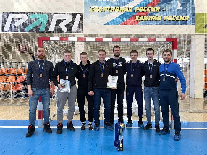 «Олимпия» из Тюменского района взяла бронзу чемпионата области по мини-футболу