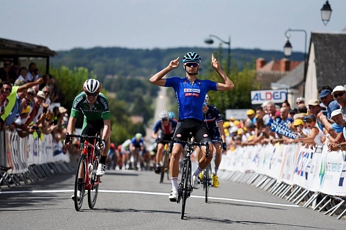 Потомки викингов захватили лидерство на французском шоссе