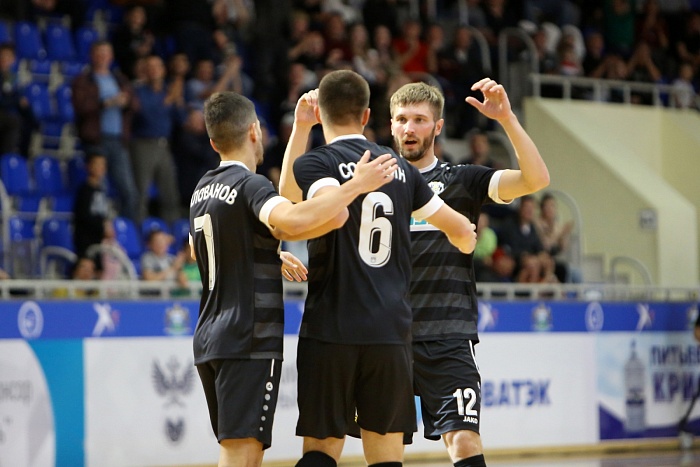 Важный экзамен для МФК «Тюмень» покажет «Матч ТВ»!