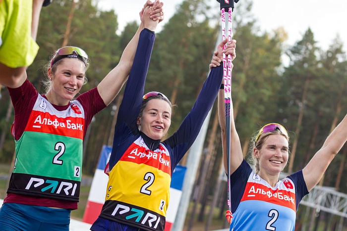 Три штрафных круга — не помеха. Женская сборная Свердловской области выиграла эстафету на чемпионате России по летнему биатлону. Тюменки - третьи
